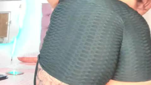 laurenlaine online show from 03.20.26