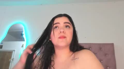 laurenlaine online show from 05.04.26