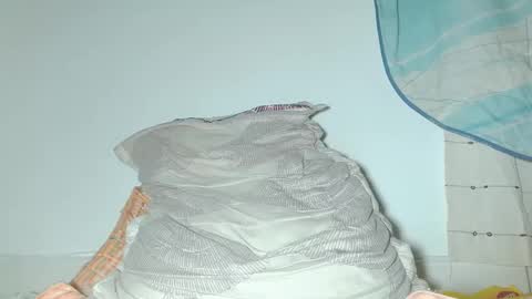 LAUREN SMITH online show from 02.21.25