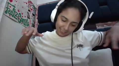 Snapshot of laurent0502 chatting on 12.12.24 Laurent online show from 12.12.24