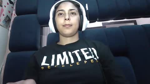 Snapshot of laurent0502 chatting on 12.19.24 Laurent online show from 12.19.24