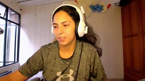 Snapshot of laurent0502 chatting on 01.11.25 Laurent online show from 01.11.25