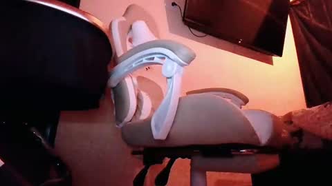 Snapshot of laurent0502 chatting on 02.10.25 Laurent online show from 02.10.25