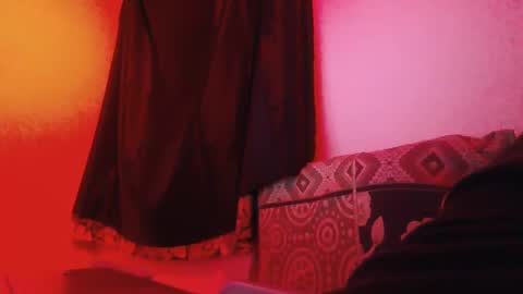 Snapshot of laurent0502 chatting on 02.16.25 Laurent online show from 02.16.25