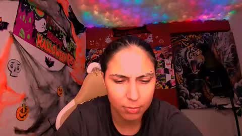 Snapshot of laurent0502 chatting on 10.21.25 Laurent online show from 10.21.25