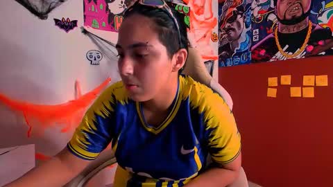 Snapshot of laurent0502 chatting on 10.29.25 Laurent online show from 10.29.25