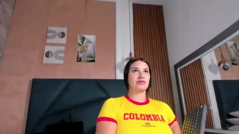 Snapshot of laurenthferrer chatting on 06.17.26 laurenthferrer online show from 06.17.26