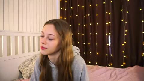 Snapshot of lauricejoto chatting on 05.07.26 Kate online show from 05.07.26