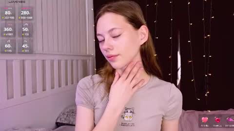 Snapshot of lauricejoto chatting on 06.14.26 Kate online show from 06.14.26