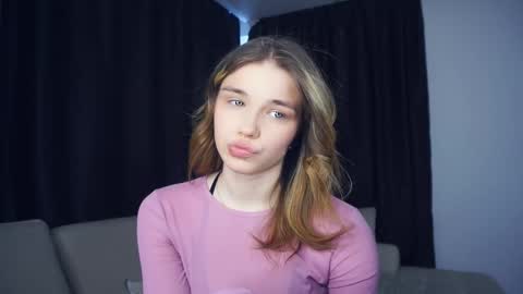 Snapshot of laurineleconey chatting on 02.20.26 Bella online show from 02.20.26