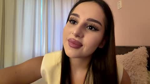 Leyla online show from 07.04.26