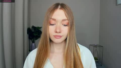 Snapshot of laviniahoutz chatting on 06.02.26 Jane online show from 06.02.26