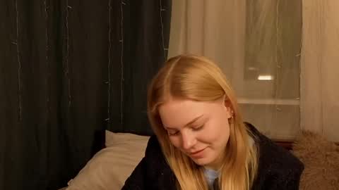 Hi Im Leila online show from 05.26.26