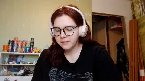 Adeline online show from 02.03.26