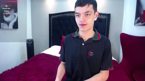 Snapshot of lawford_mike chatting on 02.19.25 Mike online show from 02.19.25