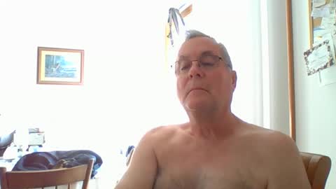 lawnboy62 online show from 09.23.25
