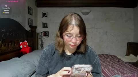 laylaah online show from 02.02.26