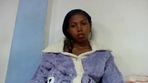 Snapshot of layah157855 chatting on 07.14.26 layah157855 online show from 07.14.26