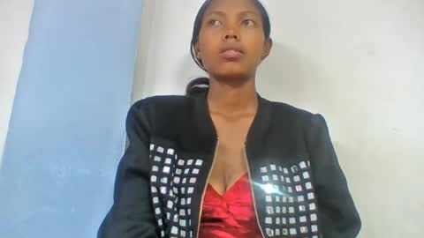 Snapshot of layah157855 chatting on 07.28.26 layah157855 online show from 07.28.26