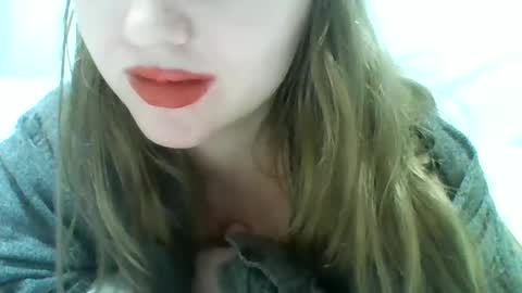 Snapshot of layannalea chatting on 12.04.24 layannalea online show from 12.04.24