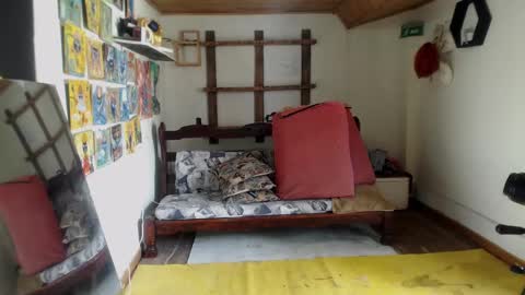 Snapshot of laye19 chatting on 02.06.25 Laye19 online show from 02.06.25