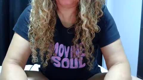 kelly online show from 10.11.25