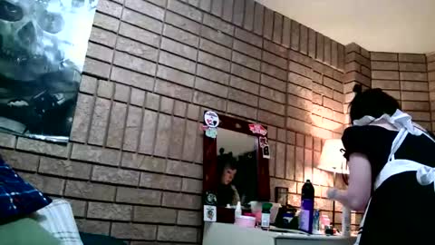 Snapshot of laylakills chatting on 03.08.26 Layla Kills online show from 03.08.26