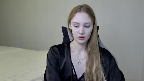 Snapshot of laylapretty001 chatting on 02.25.25 LaylaPretty001 online show from 02.25.25