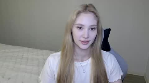LaylaPretty001 online show from 11.07.25