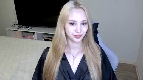 LaylaPretty001 online show from 06.26.26