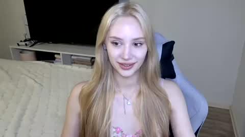 LaylaPretty001 online show from 07.14.26