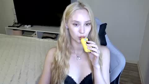 LaylaPretty001 online show from 07.23.26