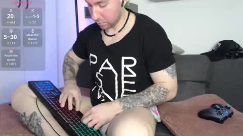 Laz online show from 11.28.25