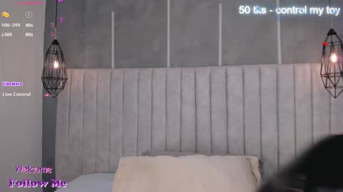    online show from 02.08.25