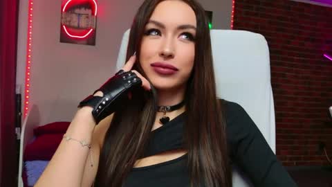 lea_loon online show from 04.05.26