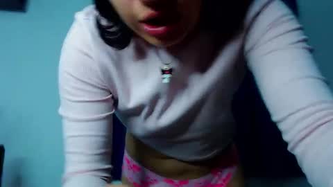 LeaMoreau online show from 09.12.25