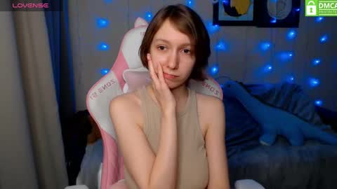 Snapshot of leah__gotty chatting on 12.13.24 Leah Gotty online show from 12.13.24