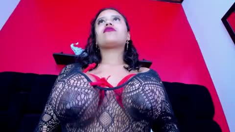 Leah online show from 12.19.24