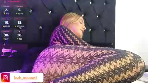 leah_moon11 online show from 07.28.26