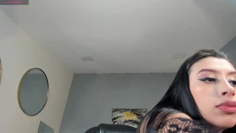 Snapshot of leahlombardi_ chatting on 04.30.26 leahlombardi_ online show from 04.30.26