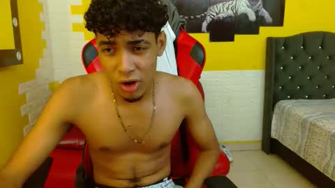 leam_1 online show from 11.24.25