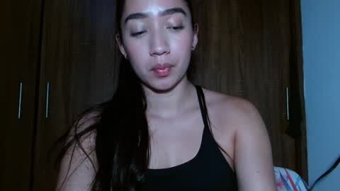 Snapshot of leanaalhub chatting on 12.07.24 leanaalhub online show from 12.07.24