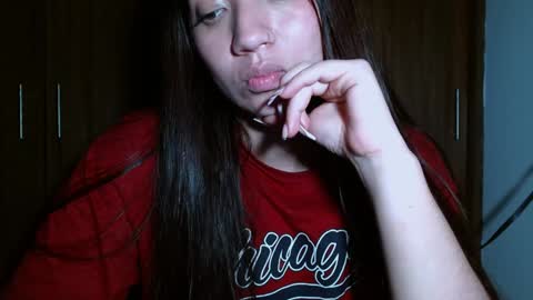 Snapshot of leanaalhub chatting on 12.12.24 leanaalhub online show from 12.12.24