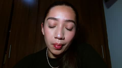 Snapshot of leanaalhub chatting on 01.05.25 leanaalhub online show from 01.05.25