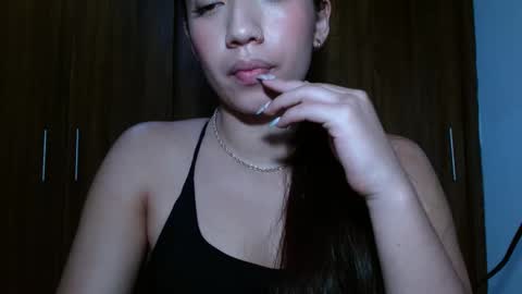 Snapshot of leanaalhub chatting on 03.01.25 leanaalhub online show from 03.01.25