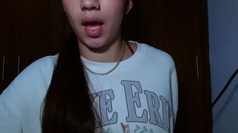 Snapshot of leanaalhub chatting on 03.01.25 leanaalhub online show from 03.01.25