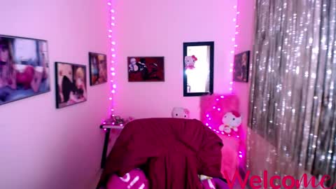 Leandra online show from 01.10.25