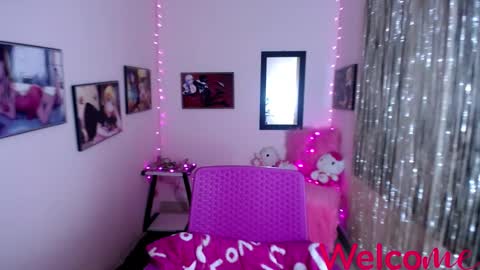 Leandra online show from 02.13.25