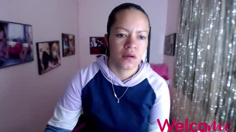Leandra online show from 02.25.25