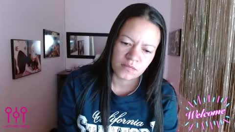 Leandra online show from 09.15.25